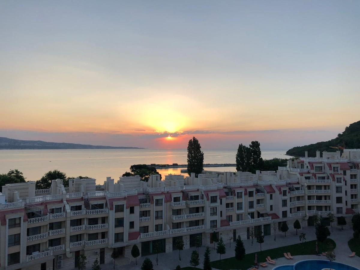 East From Paradise Apartment Varna Dış mekan fotoğraf
